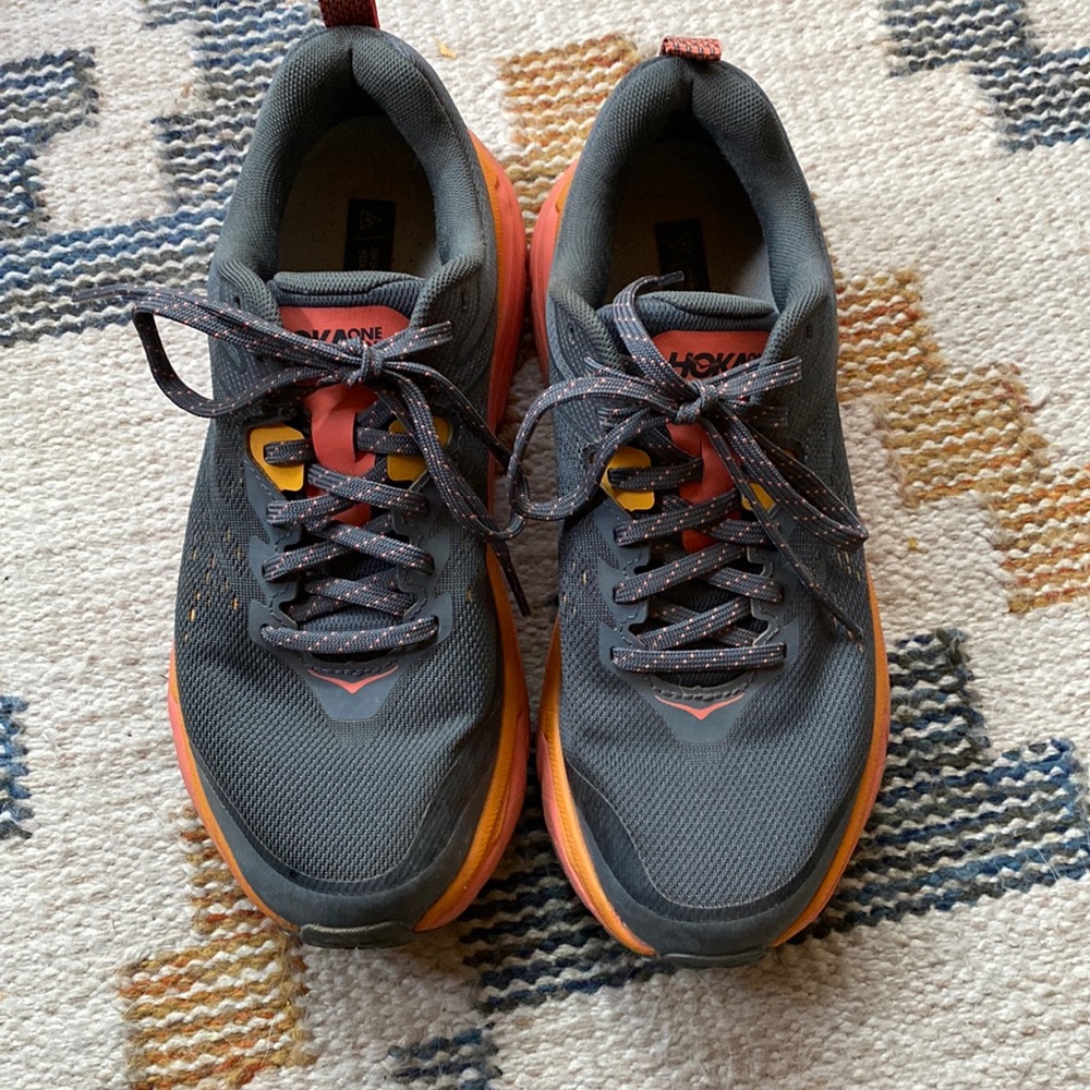 Hoka Challenger ATR 6